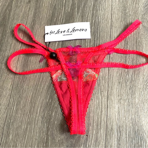 NWT Love & Lemons Magenta lingerie Set!💖 36B Bra, Small Garter and XS thong💜 - Picture 10 of 14